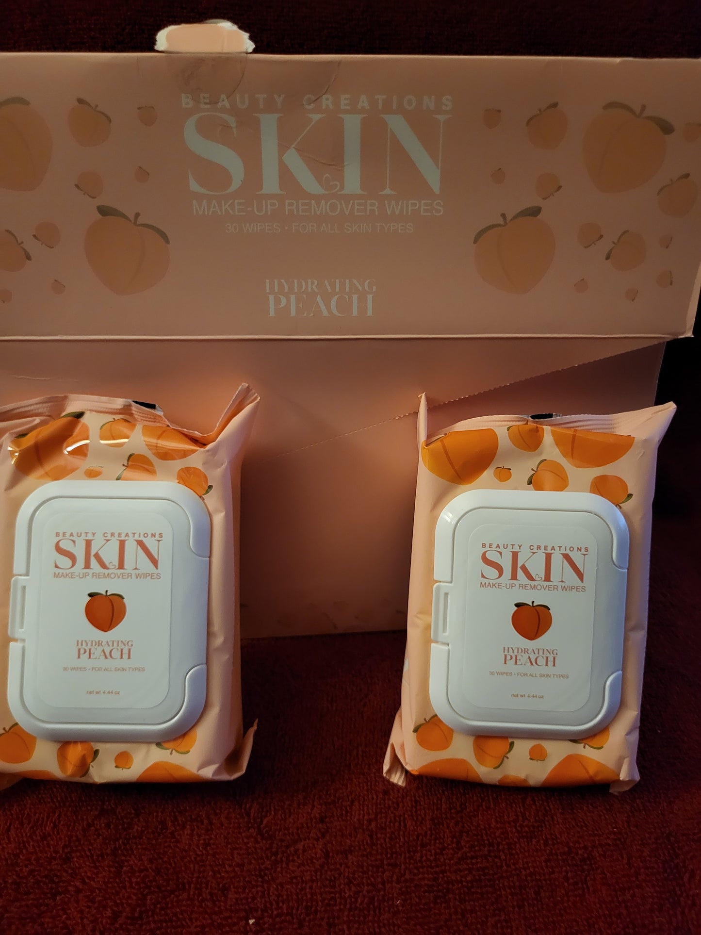 Beauty Creations Peach Makeup Remover