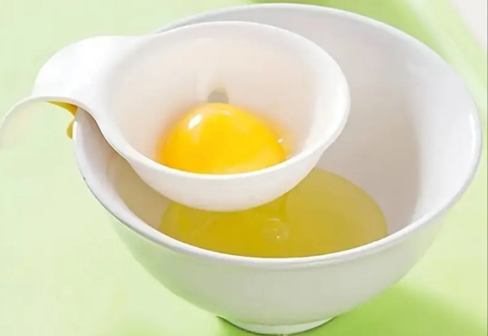 Egg Yolk Separator