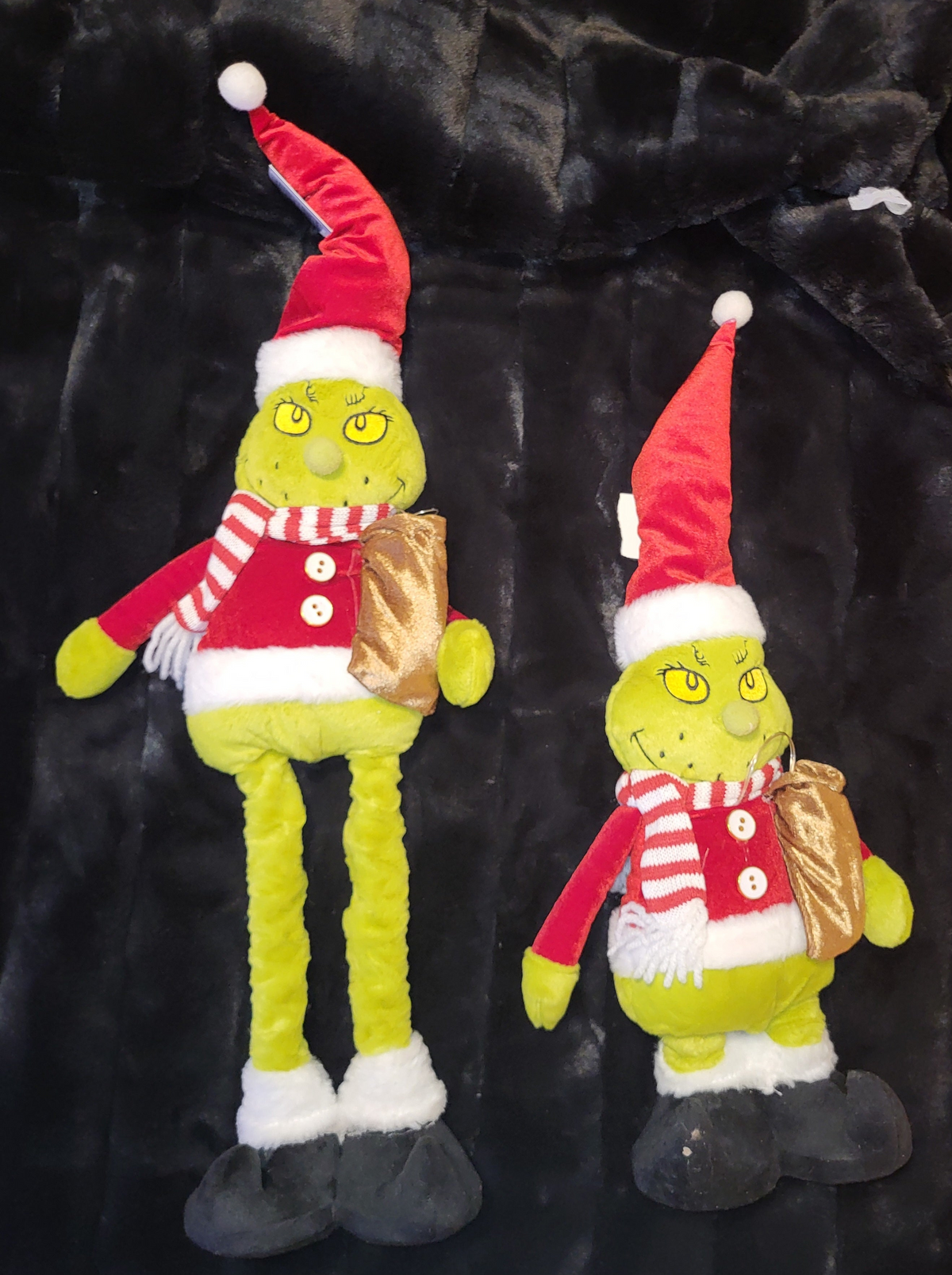 Animated Singing Plush Christmas Decor with Extendable Legs Singing Feliz Navidad