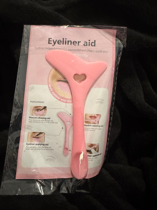 Eyeliner Aid Tool
