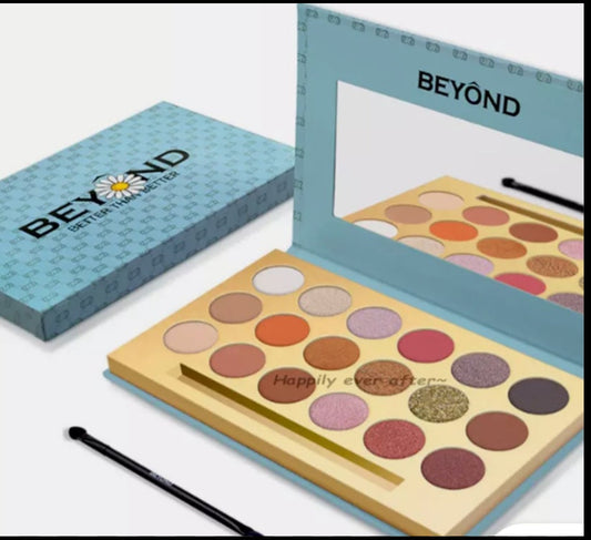 Beyond Elegant 18 Color Eyeshadow