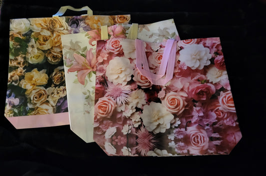 Floral Bloom Print Multi-Use Foldable Shopper